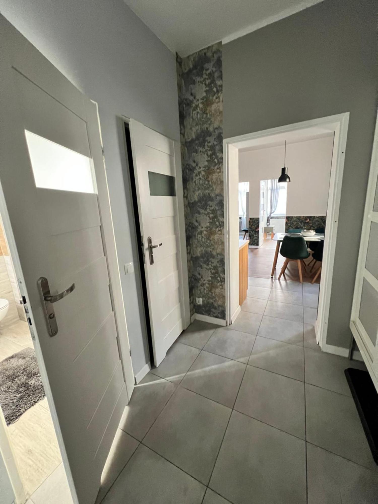 Apartamenty Cieplicka 20A Jelenia Góra Esterno foto