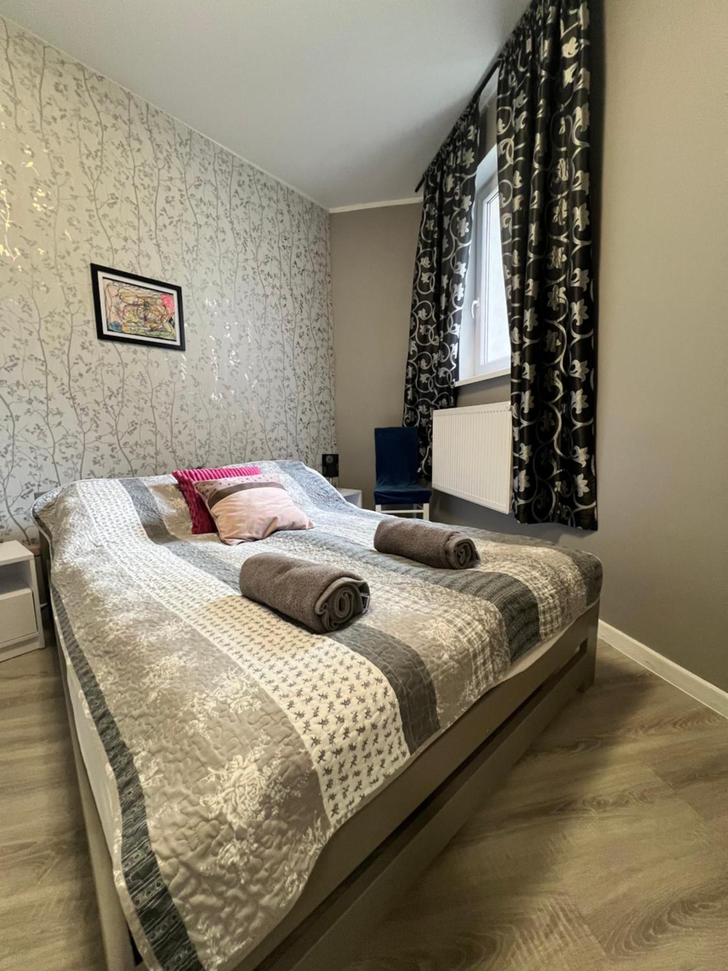 Apartamenty Cieplicka 20A Jelenia Góra Esterno foto