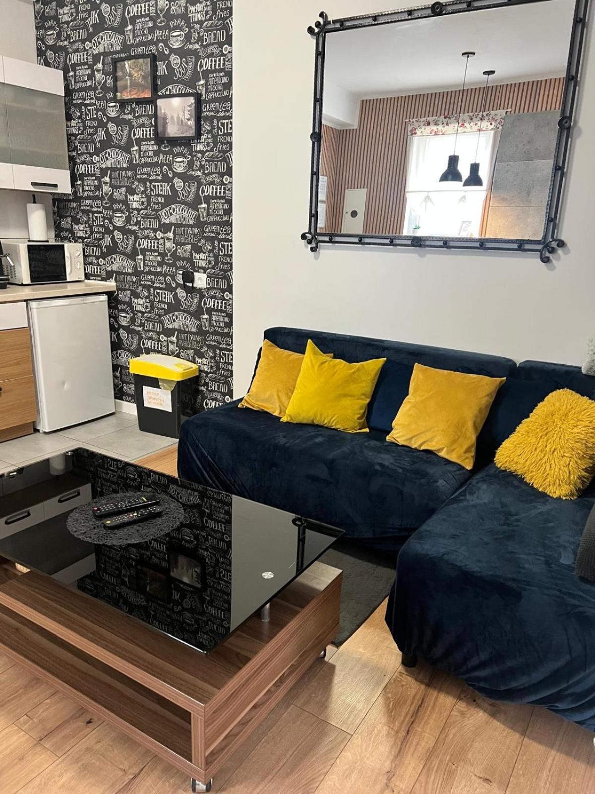 Apartamenty Cieplicka 20A Jelenia Góra Esterno foto