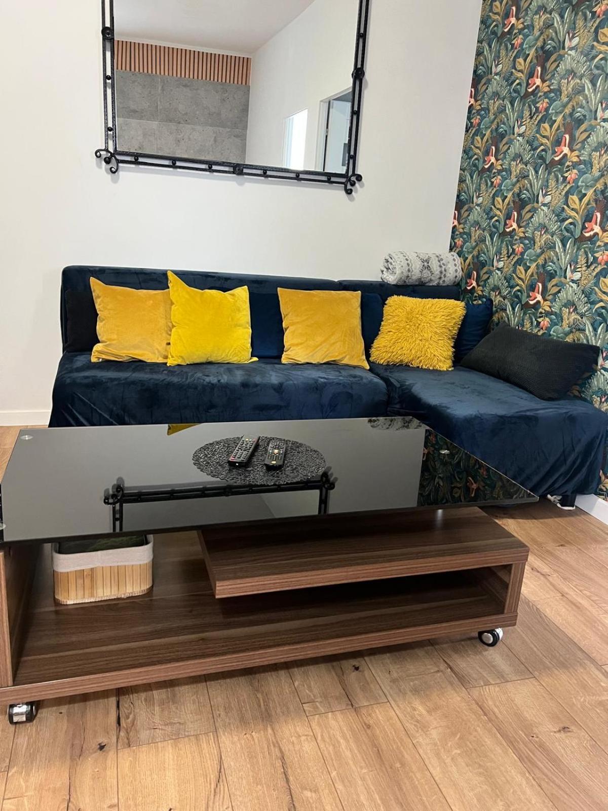 Apartamenty Cieplicka 20A Jelenia Góra Esterno foto